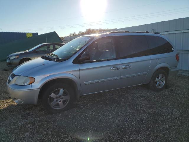 DODGE GRAND CARA 2005 with VIN 2D8GP44L15R329231 - Photo from auction