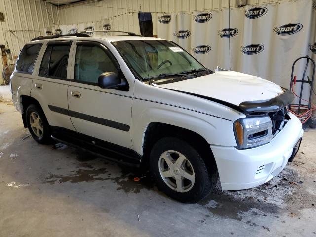 Photo 4 from auction – 2005 CHEVROLET TRAILBLAZE with VIN 1GNDT13S352235913