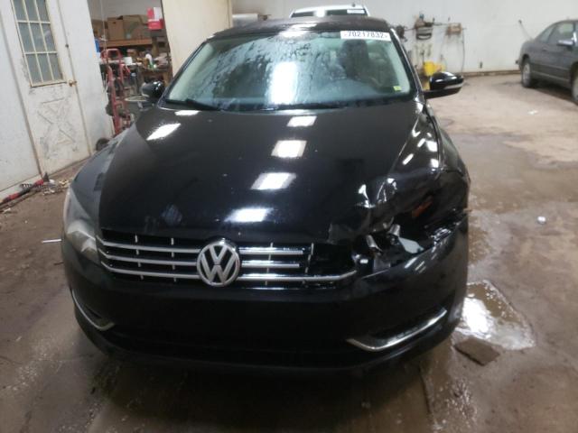 Photo 5 from auction – 2015 VOLKSWAGEN PASSAT SE with VIN 1VWBV7A30FC034200