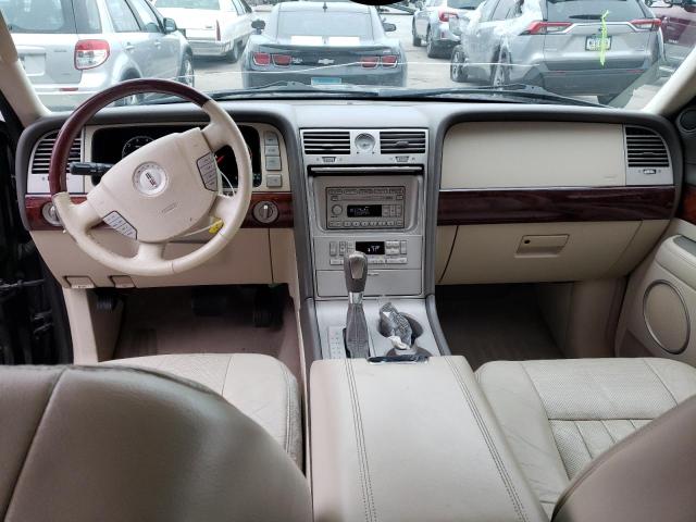 Photo 8 from auction – 2004 LINCOLN NAVIGATOR with VIN 5LMFU28R94LJ43832