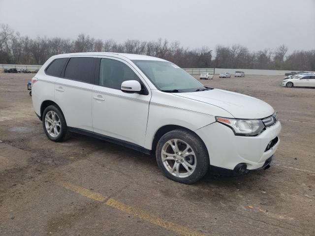 Photo 4 from auction – 2014 MITSUBISHI OUTLANDER with VIN JA4AZ3A33EZ015321