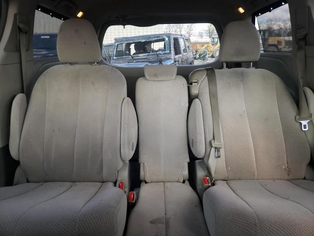 Photo 10 from auction – 2013 TOYOTA SIENNA LE with VIN 5TDKK3DC1DS403674