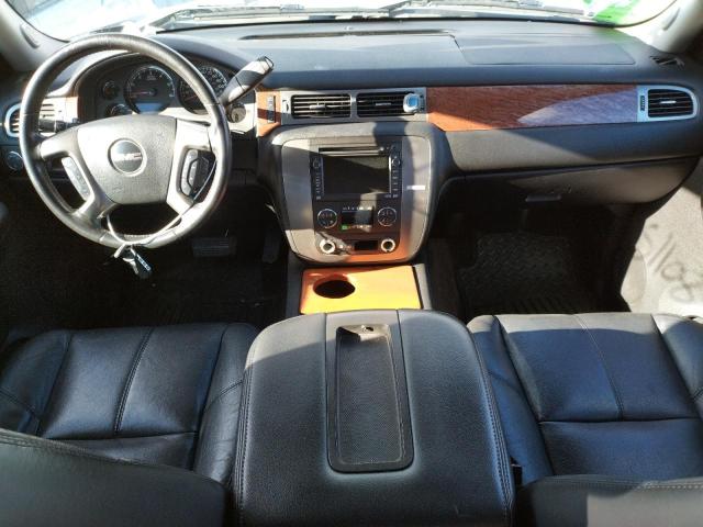 Photo 8 from auction – 2007 GMC NEW SIERRA with VIN 3GTEC13007G549038