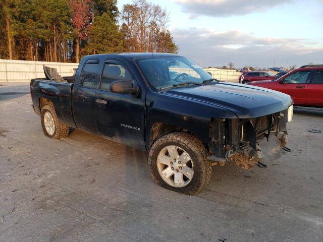 Photo 4 from auction – 2011 CHEVROLET SILVERADO with VIN 1GCRKSEA2BZ205090