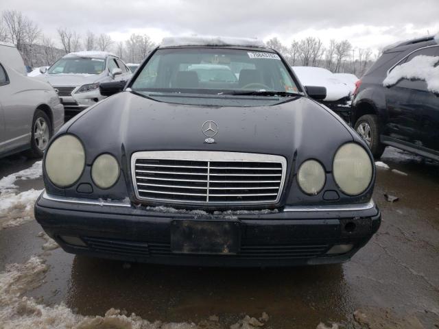 Photo 5 from auction – 1998 MERCEDES-BENZ E 320 with VIN WDBJF65F3WA517684