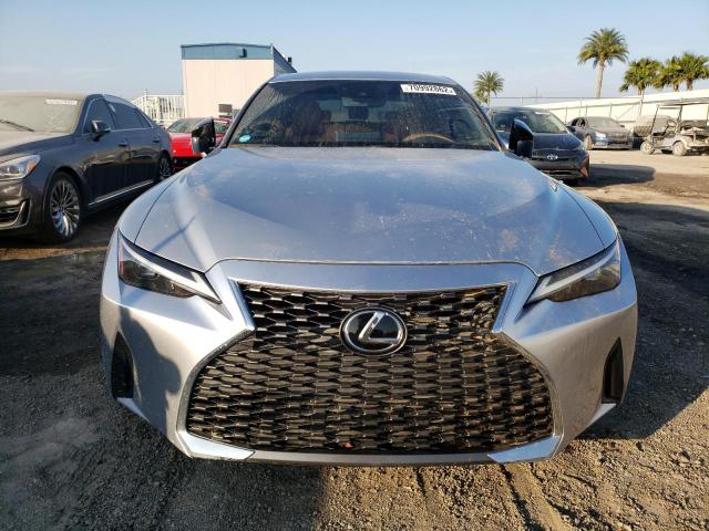 Photo 5 from auction – 2021 LEXUS IS 300 with VIN JTHAA1D28M5112796