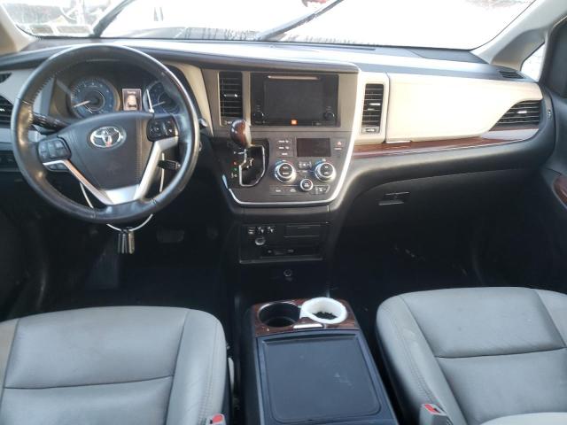 Photo 8 from auction – 2015 TOYOTA SIENNA XLE with VIN 5TDDK3DC4FS096996