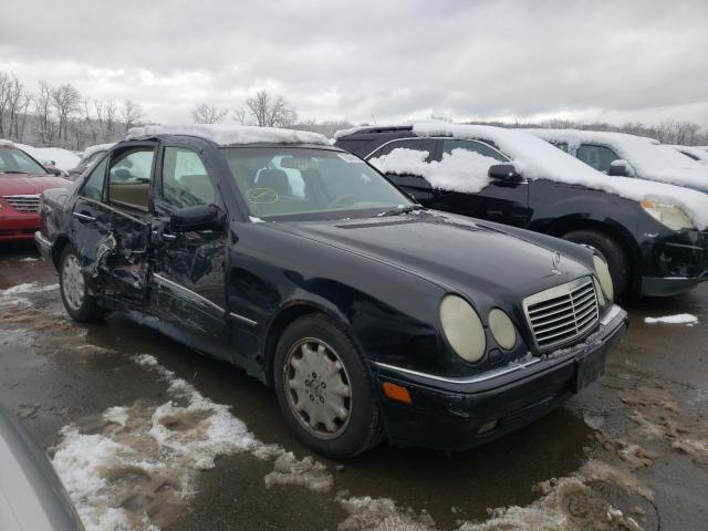 Photo 4 from auction – 1998 MERCEDES-BENZ E 320 with VIN WDBJF65F3WA517684