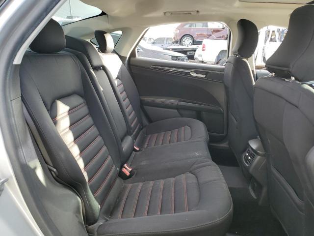 Photo 10 from auction – 2016 FORD FUSION SE with VIN 3FA6P0HD0GR171909