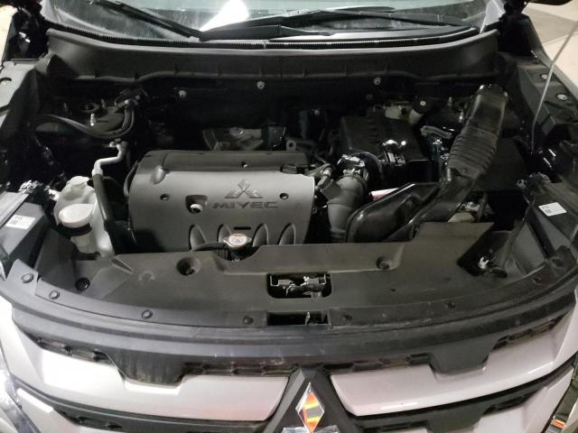 Photo 12 from auction – 2022 MITSUBISHI OUTLANDER with VIN JA4ARUAU4NU014464