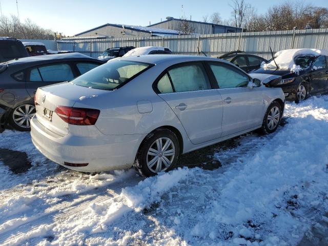 Photo 3 from auction – 2017 VOLKSWAGEN JETTA S with VIN 3VW2B7AJ5HM335800