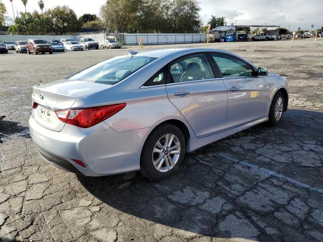 Photo 3 from auction – 2014 HYUNDAI SONATA GLS with VIN 5NPEB4AC4EH877472