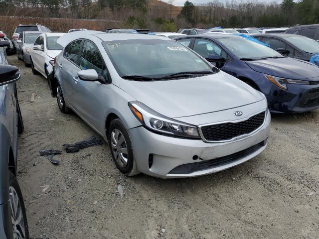 Photo 4 from auction – 2018 KIA FORTE LX with VIN 3KPFK4A7XJE274032
