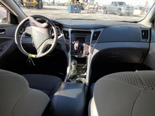 Photo 8 from auction – 2014 HYUNDAI SONATA GLS with VIN 5NPEB4AC4EH877472
