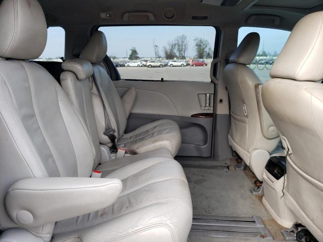 Photo 11 from auction – 2013 TOYOTA SIENNA XLE with VIN 5TDYK3DC8DS375821