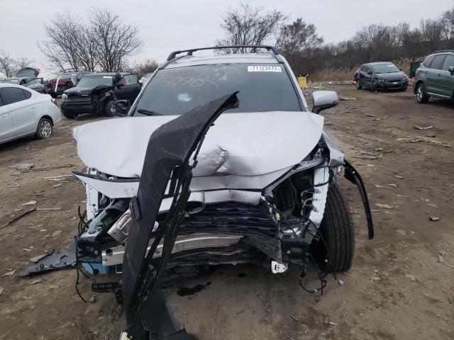 Photo 5 from auction – 2019 TOYOTA RAV4 LE with VIN 2T3G1RFV9KC026616