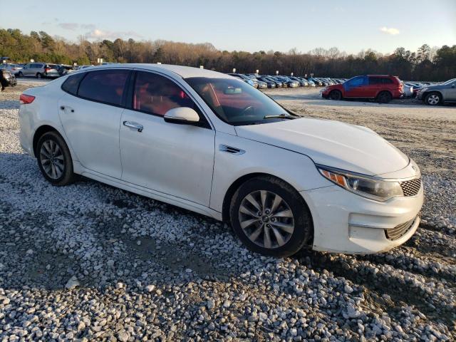 Photo 4 from auction – 2017 KIA OPTIMA EX with VIN 5XXGU4L30HG126739