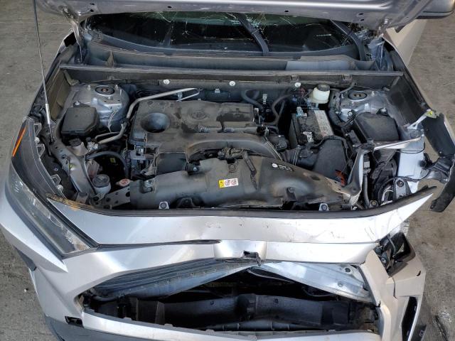 Photo 12 from auction – 2019 TOYOTA RAV4 LE with VIN JTMH1RFV1KD010586