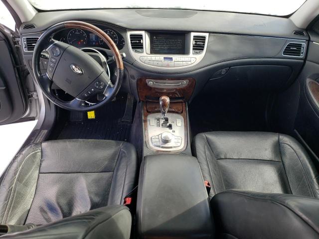 Photo 8 from auction – 2010 HYUNDAI GENESIS 4. with VIN KMHGC4DF2AU072478