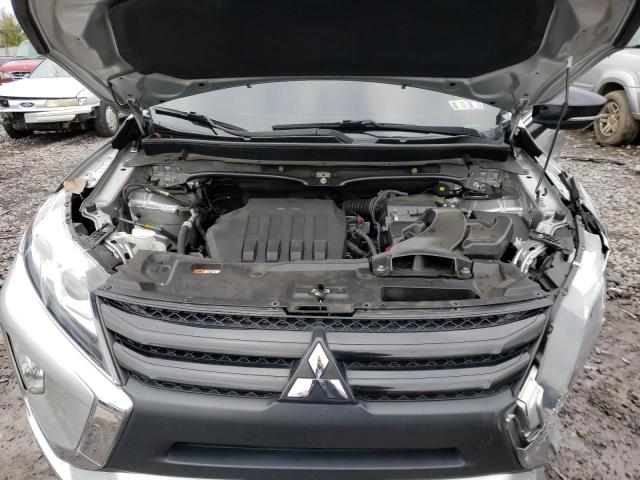 Photo 12 from auction – 2018 MITSUBISHI ECLIPSE CR with VIN JA4AT4AA7JZ058804