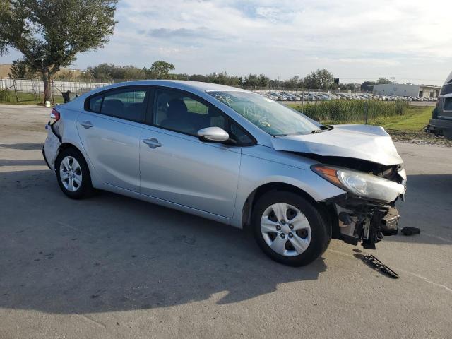 Photo 4 from auction – 2016 KIA FORTE LX with VIN KNAFK4A6XG5604275