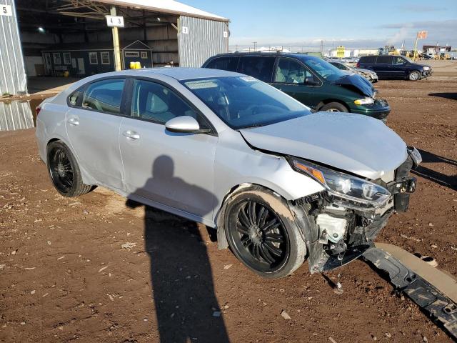 Photo 4 from auction – 2019 KIA FORTE FE with VIN 3KPF24AD5KE016136