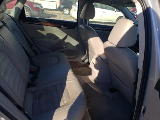 Photo 10 from auction – 2012 VOLKSWAGEN PASSAT SEL with VIN 1VWCP7A37CC083842