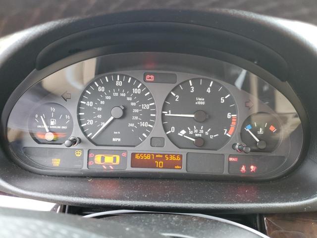 Photo 9 from auction – 2003 BMW 325 I with VIN WBAEV33403KL59152