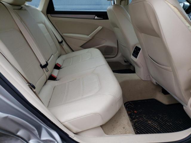 Photo 10 from auction – 2014 VOLKSWAGEN PASSAT SE with VIN 1VWBS7A39EC050581
