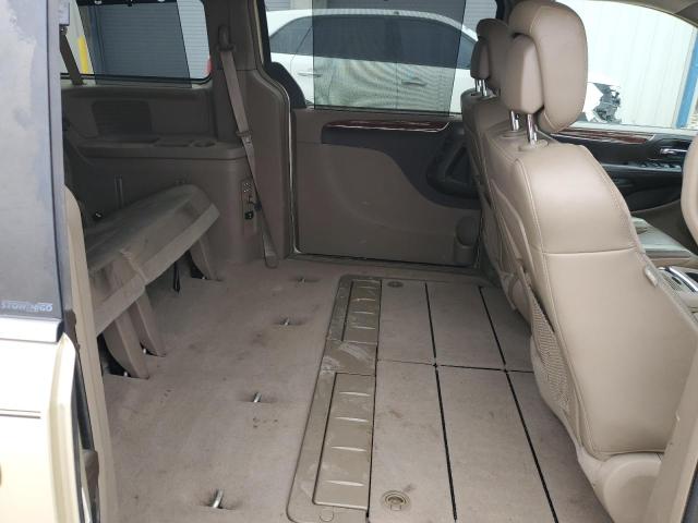 Photo 11 from auction – 2011 CHRYSLER TOWN & COU with VIN 2A4RR6DG1BR759394