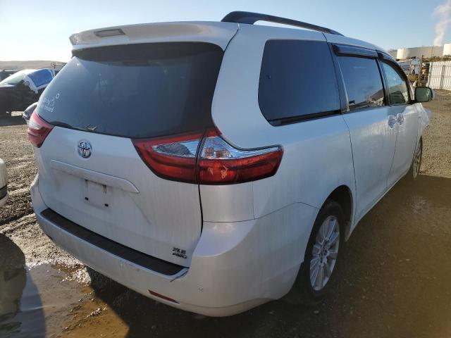 Photo 3 from auction – 2017 TOYOTA SIENNA XLE with VIN 5TDDZ3DC2HS186162