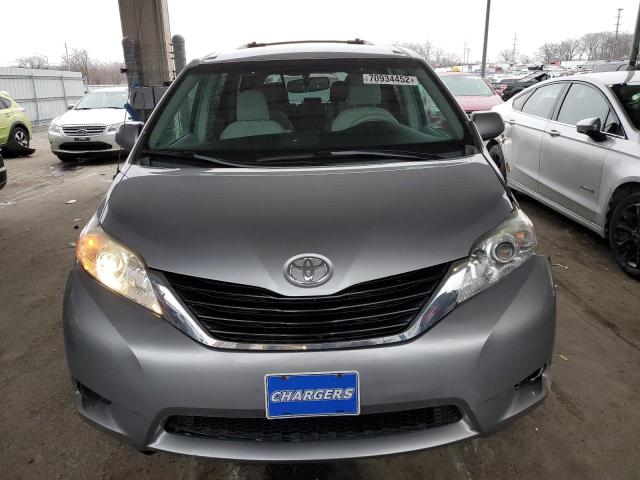 Photo 5 from auction – 2012 TOYOTA SIENNA LE with VIN 5TDKK3DC9CS212843