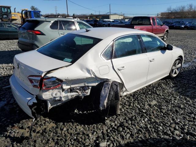 Photo 3 from auction – 2015 VOLKSWAGEN PASSAT S with VIN 1VWAT7A35FC092966