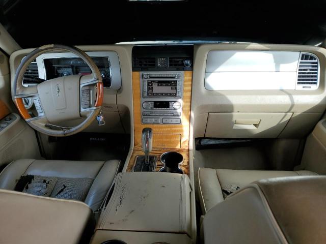 Photo 8 from auction – 2007 LINCOLN NAVIGATOR with VIN 5LMFU27537LJ13261