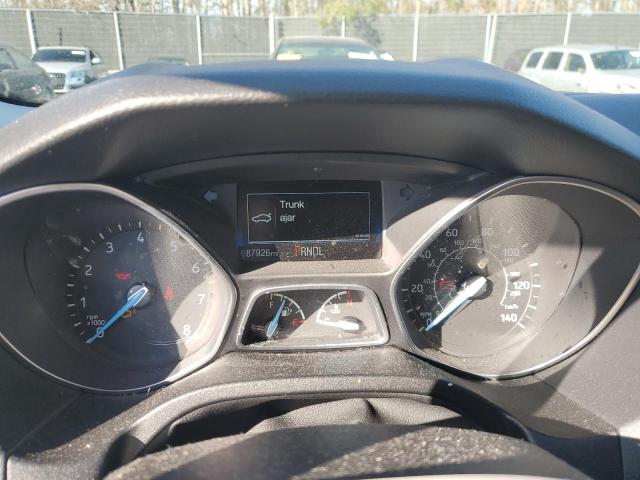 Photo 9 from auction – 2015 FORD FOCUS SE with VIN 1FADP3K21FL239003