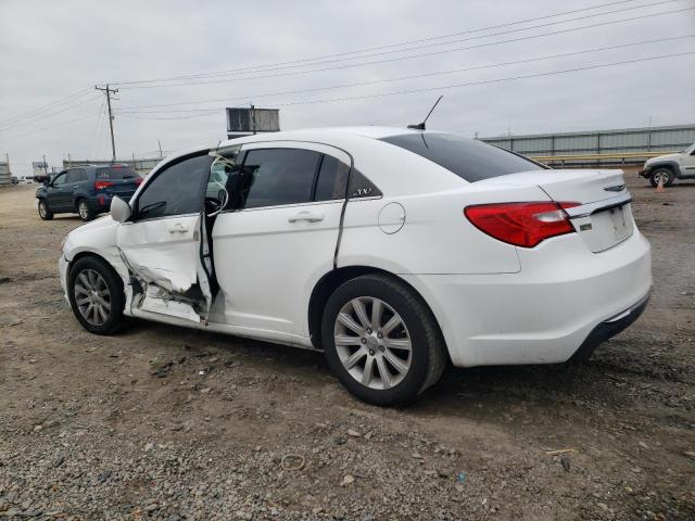 Photo 2 from auction – 2014 CHRYSLER 200 TOURIN with VIN 1C3CCBBG8EN144890