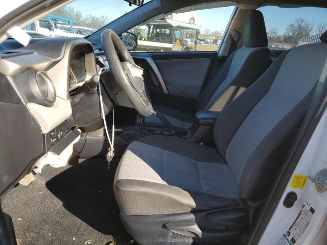 Photo 7 from auction – 2014 TOYOTA RAV4 LE with VIN JTMBFREV5ED063580