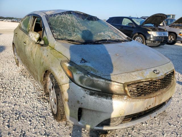 Photo 4 from auction – 2018 KIA FORTE LX with VIN 3KPFK4A79JE257738