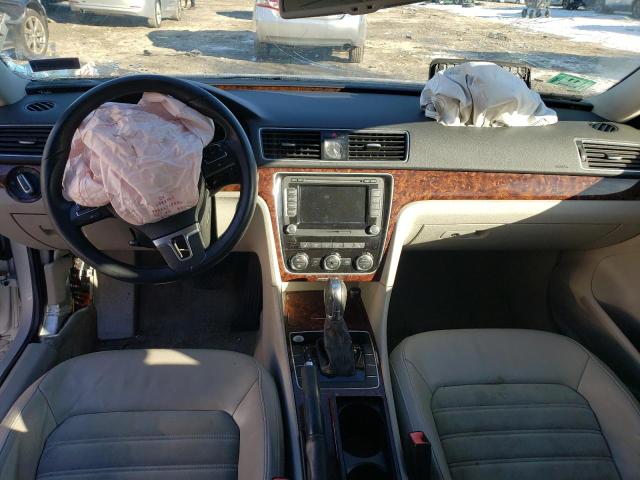 Photo 8 from auction – 2012 VOLKSWAGEN PASSAT SEL with VIN 1VWCP7A37CC083842