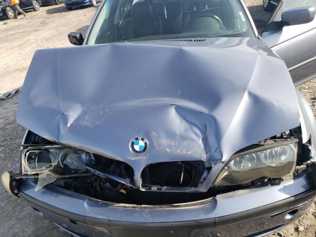 Photo 11 from auction – 2004 BMW 325 XI with VIN WBAEU33424PR07627