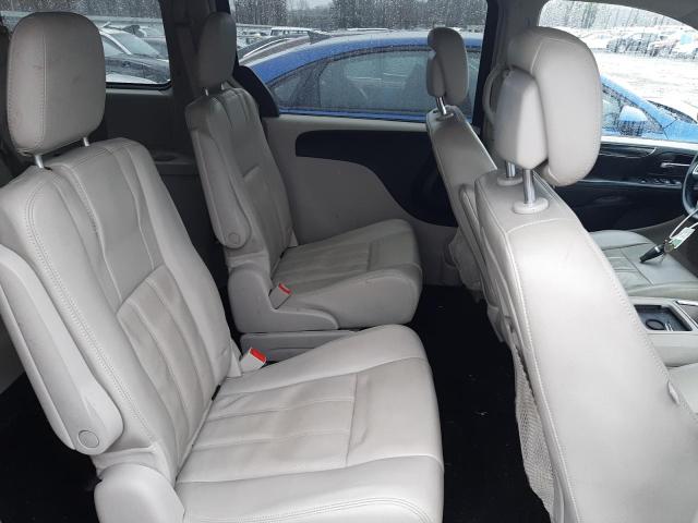 Photo 11 from auction – 2012 CHRYSLER TOWN & COU with VIN 2C4RC1BG8CR410652