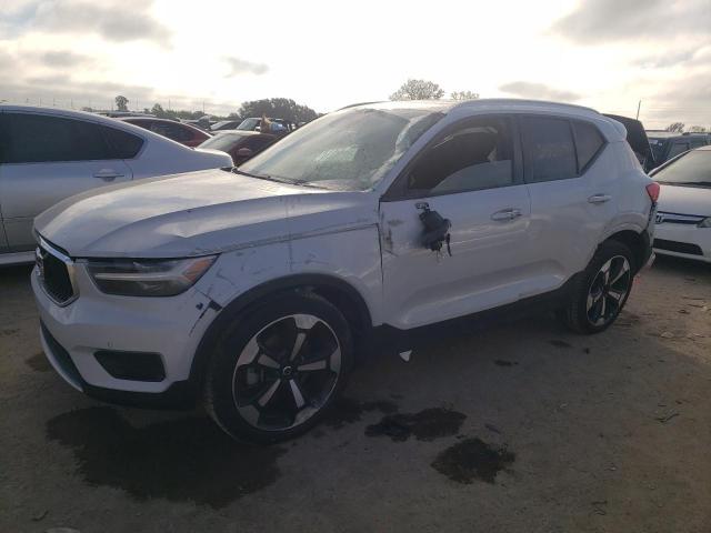 Photo 1 from auction – 2020 VOLVO XC40 T4 MO with VIN YV4AC2HK7L2301707