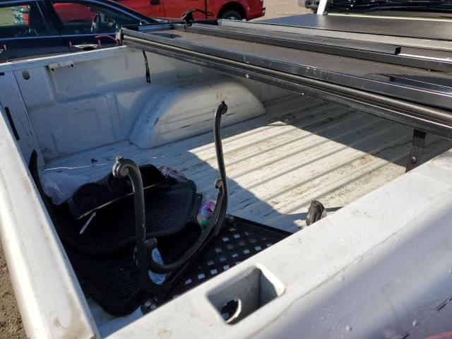 Photo 10 from auction – 2004 CHEVROLET SILVERADO with VIN 1GCEC14X14Z220596