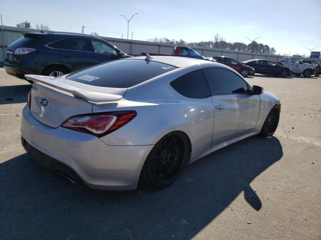 Photo 3 from auction – 2011 HYUNDAI GENESIS CO with VIN KMHHU6KH7BU059258