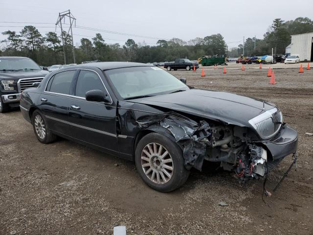 Photo 4 from auction – 2005 LINCOLN TOWN CAR S with VIN 1LNHM81W15Y671562