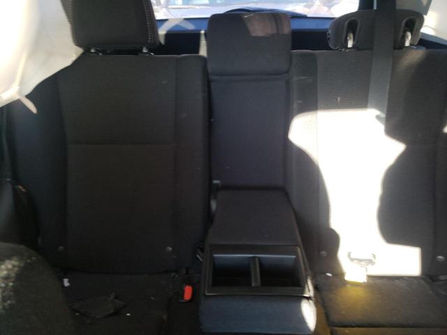 Photo 10 from auction – 2017 TOYOTA RAV4 XLE with VIN 2T3RFREV7HW577758