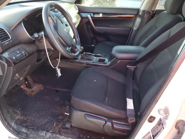 Photo 7 from auction – 2015 KIA SORENTO LX with VIN 5XYKTCA66FG568387