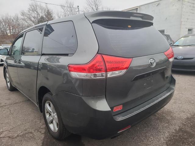 Photo 3 from auction – 2012 TOYOTA SIENNA BAS with VIN 5TDKA3DC9CS012130