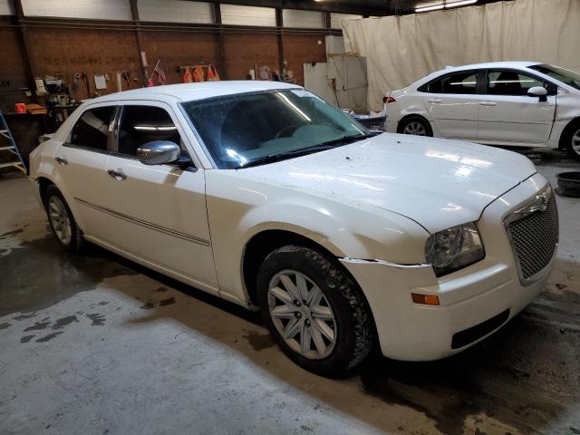 Photo 4 from auction – 2008 CHRYSLER 300 LX with VIN 2C3KA43R28H250830