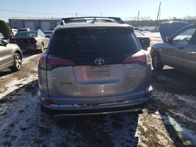 Photo 6 from auction – 2017 TOYOTA RAV4 SE with VIN 2T3JFREV9HW687871